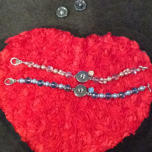 Pink Snap charm beaded bracelet - Picture 2 of 7